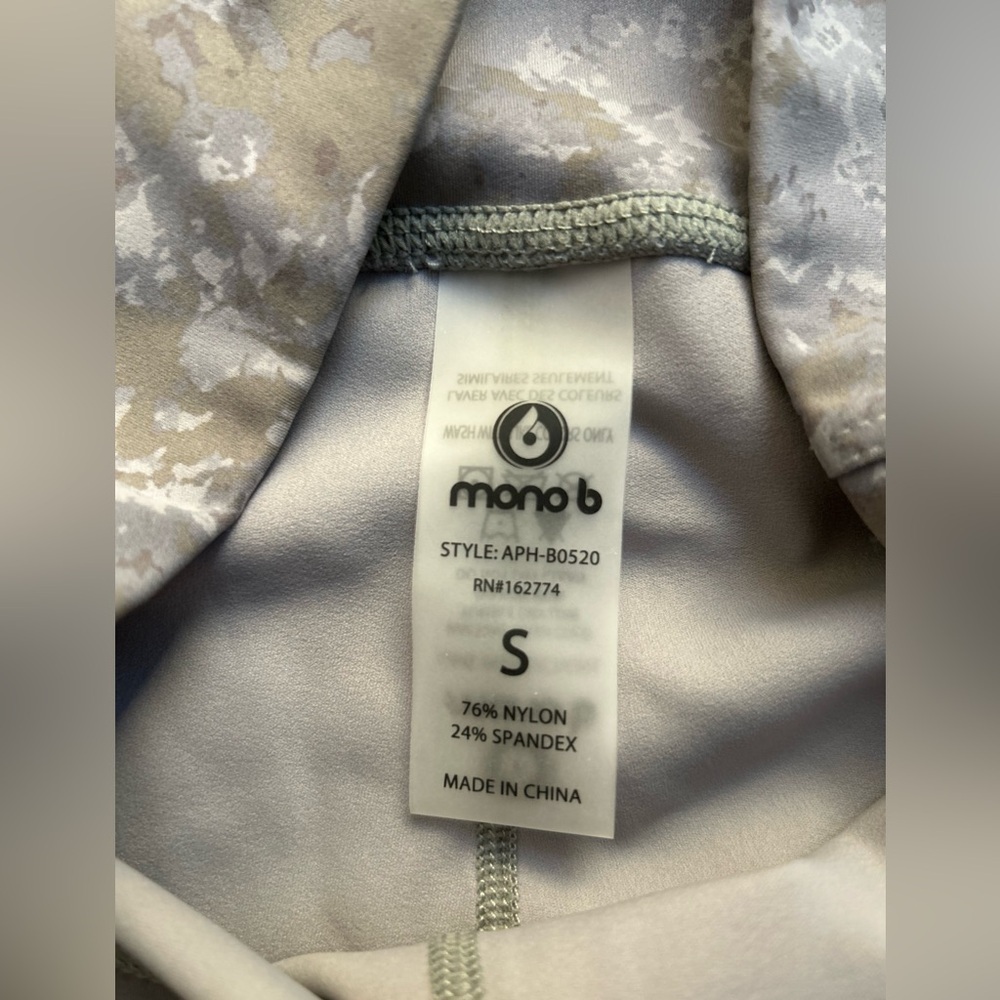 💖5 for $50💖Mono B Gray Camouflage Leggings Gray Cream and Olive Buttery soft - Picture 2 of 10
